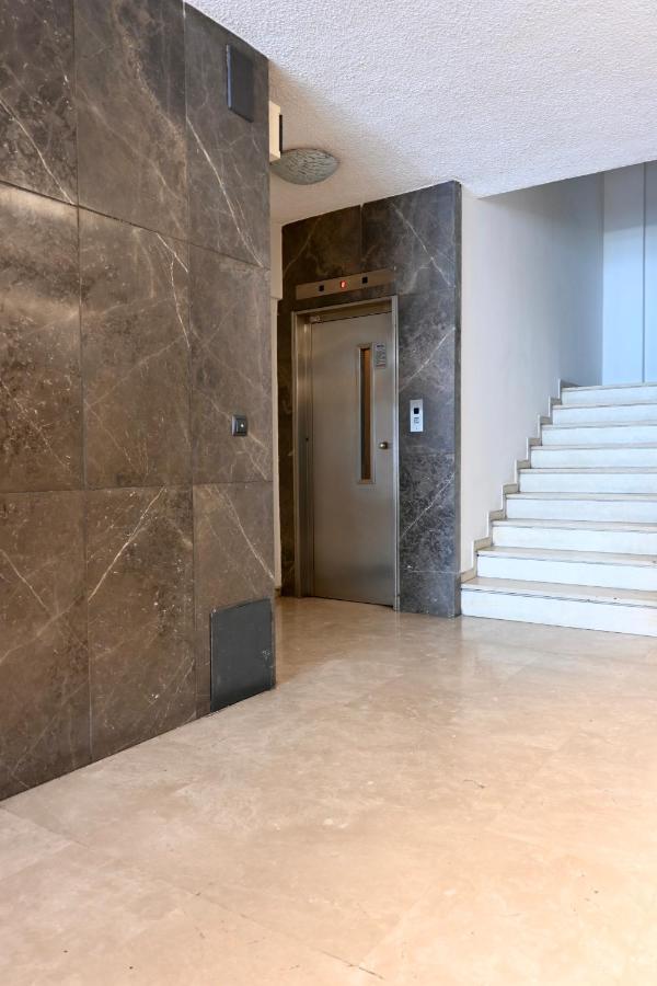 Zoe'S Suite Athen'S Center Ngoại thất bức ảnh